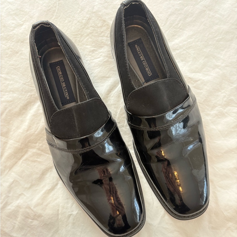 Giorgio Brutini Black Patent Leather Slip-On Loafers